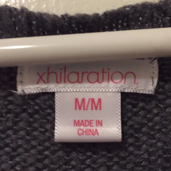 Xhilaration Grey Rose Bud Floral Sweater - Picture 5 of 6